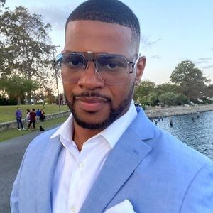 Meet your Posher, Dr. keith l